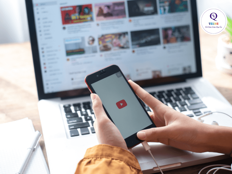 youtube là nơi học nghe hiệu quả cho trẻ lớp 5